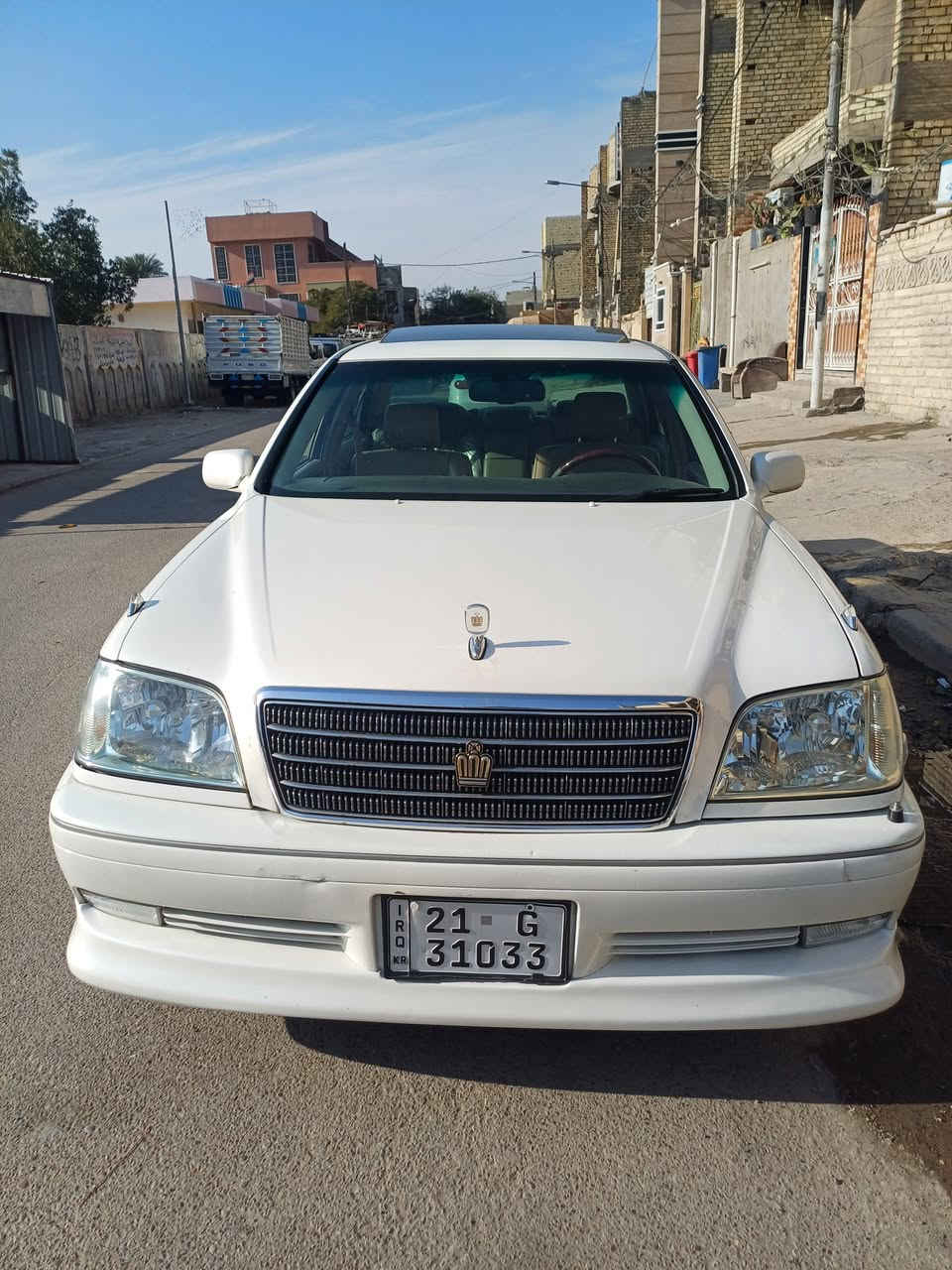 السلام عليكم ملكه البيع رقم السليمانية رقم دولي
موديل ٢٠٠٢ كرستال اصل دي فو الكبير شاصي ١٧٥
ربع دكم ثلاجه تبريد خلفي جلد تحوير نجف فوك وجوه 
فتحه سقف 
مكفوله من كص وتحويل ونقل جثه ورسميات 
ويل نجمه نفطي تخم تاير برده خلفيه زنون عالي ناصي 
العنوان بغداد السعر ١٦٥ وبيه مجال 

***********
