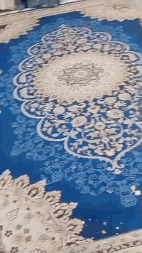 كرسي صلاة 35 وبي مجال... الفرشه الحمره 40 بيها مجال.. الزركه 30 بيها مجال قليل للاستفسار الاتصال على الرقم ***********
