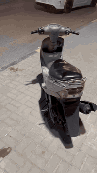 سلام عليكم 
ماكس قجمه 
ماناقصه اي شي 
سلف واكف فقط 
دراجه مامفتوحه 
 كهربأبيات كله شغاله فقط السلف دراجه كله ختم واحد 
سعره (725)وبيه مجال 
رقمي واتساب(***********)
