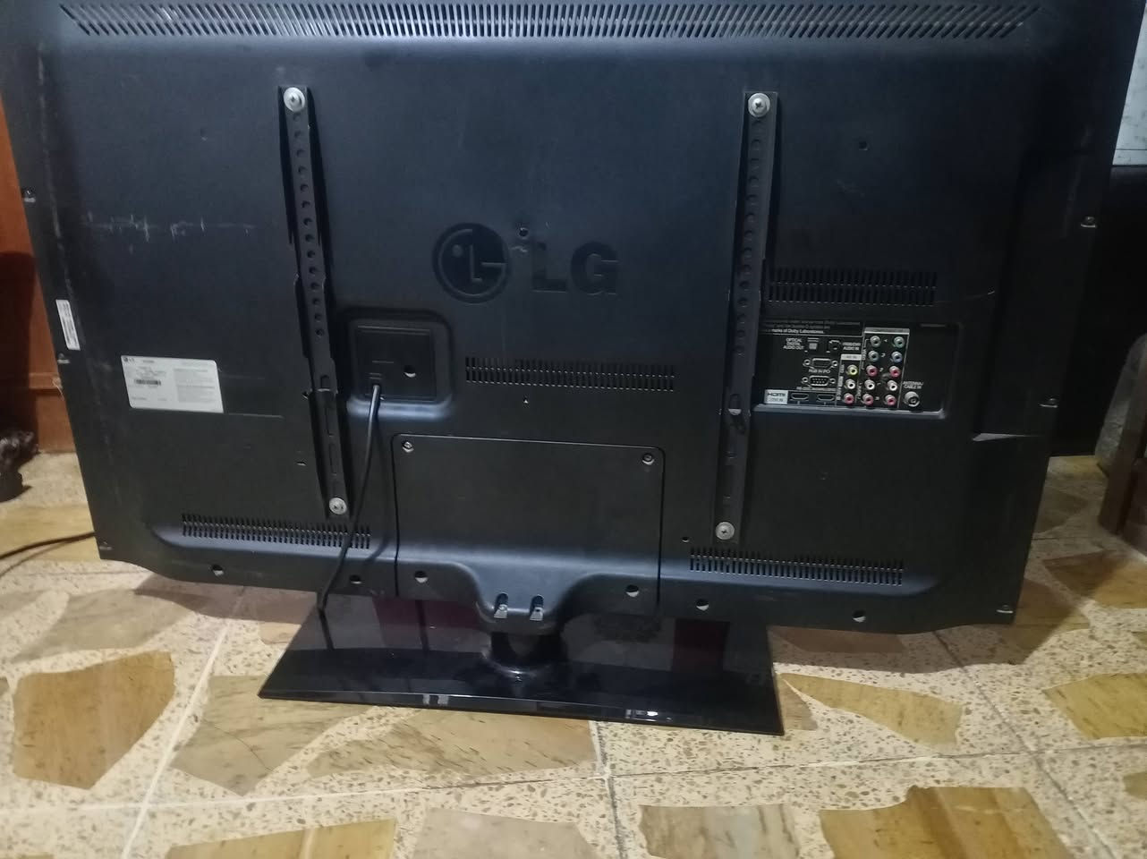 للبيع
شاشه LG 42 سمارت بدون نت
للاستفسار واتساب ***********
