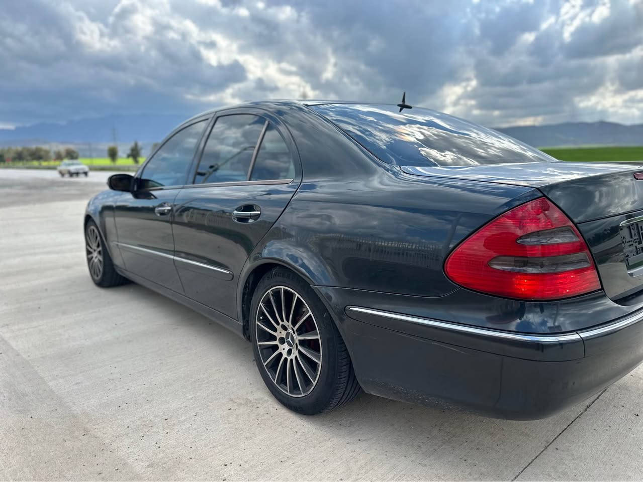 Eclass 2004 
سفر سفر 📦🧿
نمونە لە جوانی و پاکی 
مەنەفیست 

لیدرانی نیە بە شەرت 
براوە نیە بە شەرت 
سبوخ حام نەبی حیزام نەبی 
گیڕ و مەکینە کارەبای هەمووی بە شەرت 
سلایت کوشن هیتەر

watsap . *********** 
zain . *********** شقلاوة, أربيل
