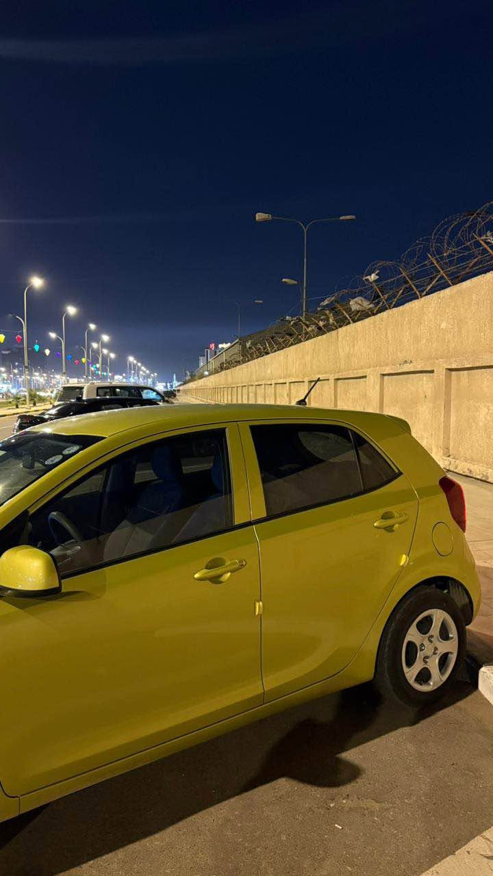 كيا بيكانتو 2020 ماشيه 30 بيها صبغ ع كد شخط بابين سعرها 105 وبيها مجال مكانها حي المدراء *********** Singapore

