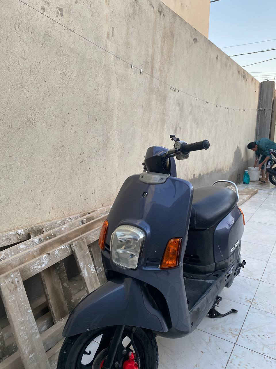 سلام عليكم دراجه بوليس للبيع دراجه كامله نكره سلف كهربائيات كله شغاله كفر ختم واحد وي المكينه لايت عالي ناصي دبلات امامي خلفي شغال بيه زوج تايرات جيلاتين دراجه ابلاديه وين مايعجبك افحص مامفتوحه متواجد ع فيس ***********
