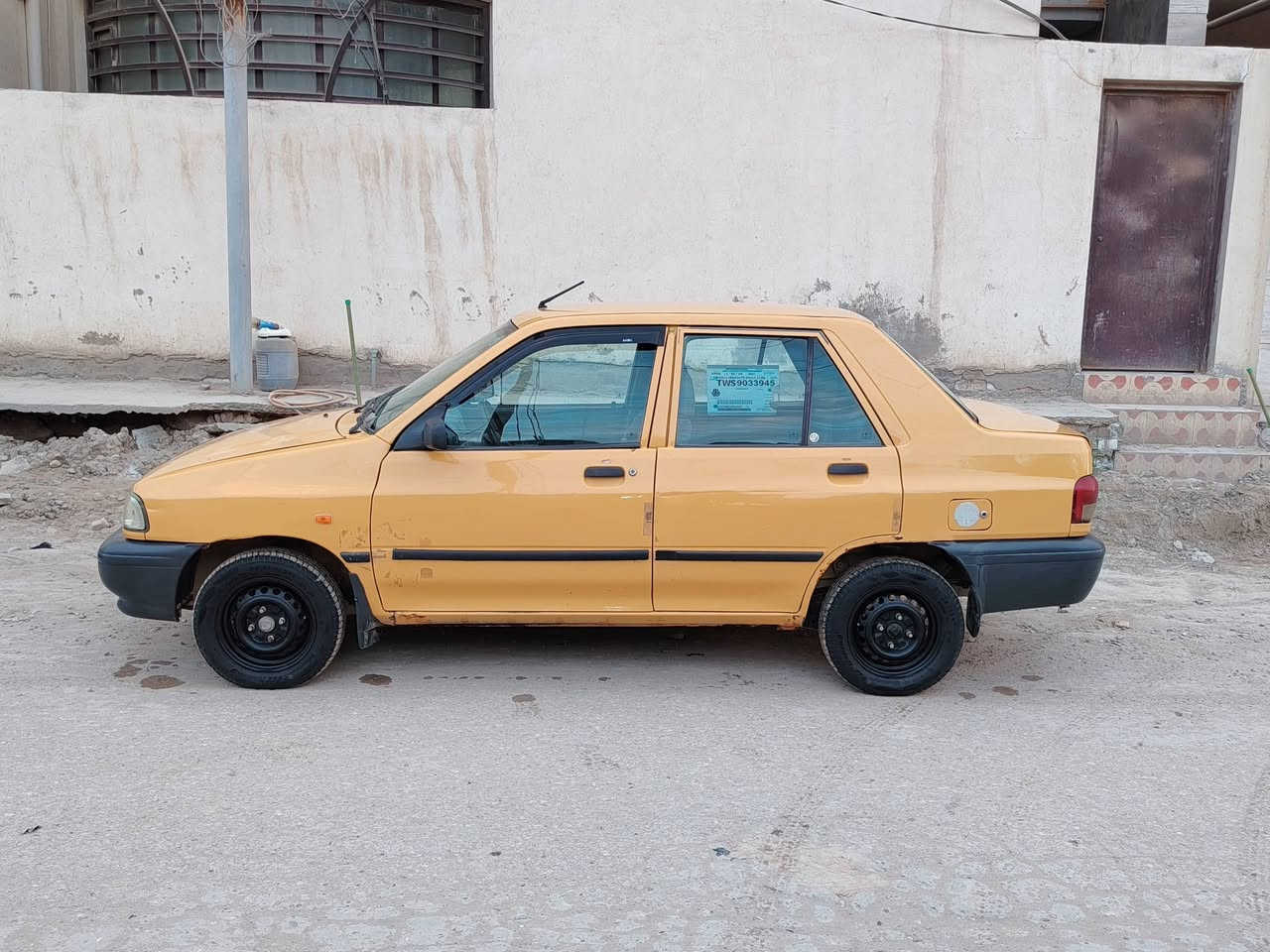 السلام عليكم سايبا 2015 للبيع مكفوله من الضربه رقم بغداد الانكليزي سنويه بسمي مالك ديوانيه سنويه لل27 مصفره هيئه وغرامات السعر 33  المكان ديوانيه ***********
