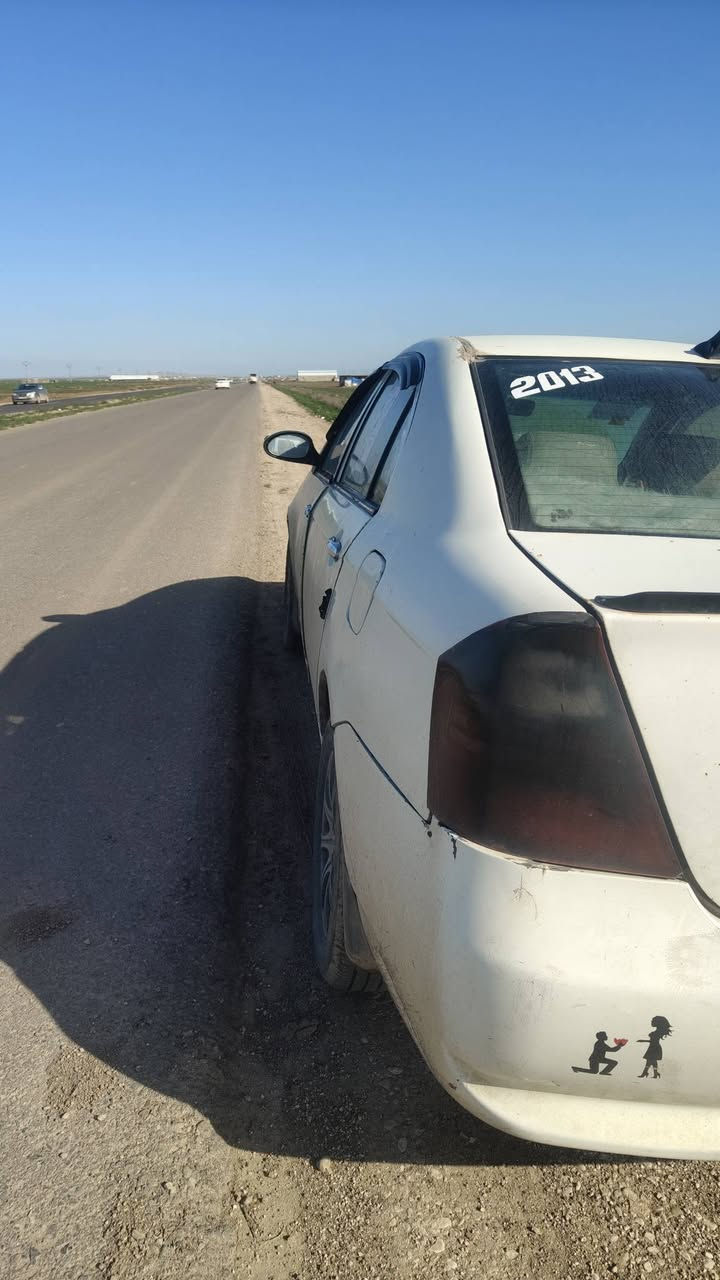 ليفان 2013 فول كير عادي  محرك كورله  رقم بغداد  مشروع وطني  تدفه تبريد ***********
