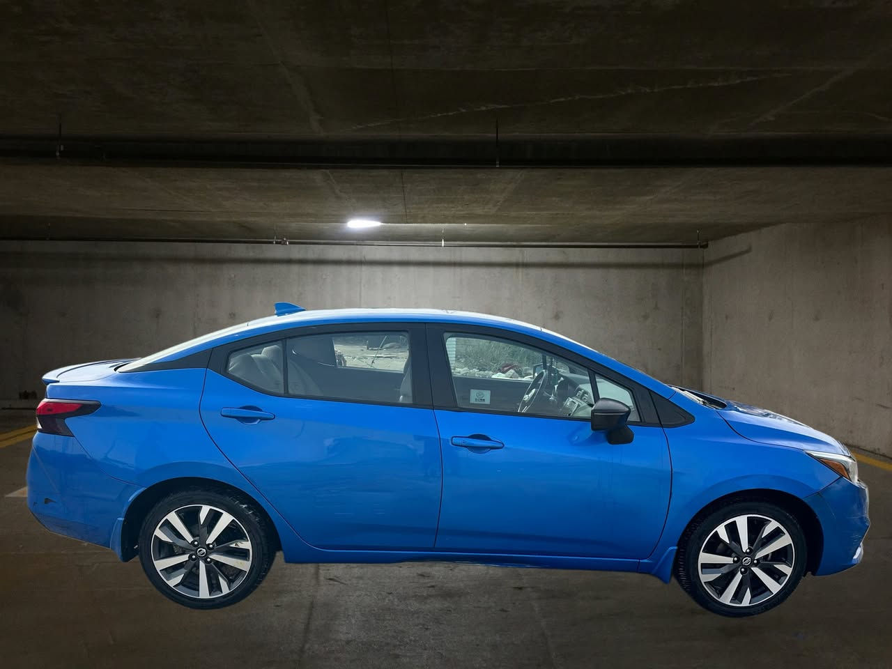 نيسان فيرسا (2021)💙🔥
🇺🇸 وارد أمريكي

🔵 اللون أزرق
🚗 ماشية 94 ألف ميل
🛠️ ضرر بنيد
🛠️ ضرر جاملغ السايق
🛠️ الجاملغ الثاني ضرر خفيف داخل العراق

📮 السـعـر ✅ 115$
 بيها مجال

مكان تواجد السيارة: البصرة – الجنينة
للتواصل
***********
