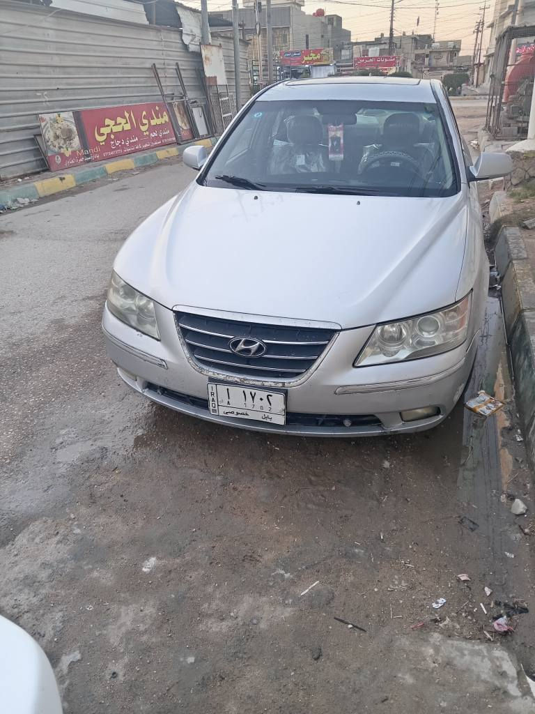 سوناته موديل ٢٠٠٦ محرك سته سلندر مصبوغه عام بيه ضربه باب العبري  جاهزه كير اوتو ومحرك جدد تبريد تخم تاير كهربائيات دواخل تحكم استيرن  فتحه كامل المواصفات  سعرها ٧٨ او مراوس  مكانها كربلاء.. ت.... *********** كربلاء, العراق
