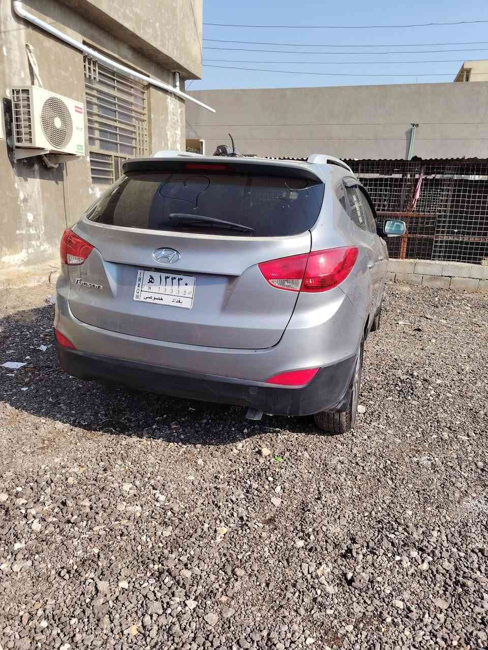 سلام عليكم توسان ٢٠١٥ أمريكي ليبل واحد ماشيا ٨٠ الف حقيقي سبير منازل فول مواصفات محرك ٢٤٠٠ تبريد قطعتين كشنات جلد كشن كهربائي تتفئ تبريد كامرا حساسات خلفيه وماميه تحكم استيرن جهتين تخم تاير صار اسبوع شاده رقم بغداد مميز بأسمي تحويل ثاني يوم مكفوله من برغي مامفتوح بيه ماعدا اكلير بيه عنوان بغداد النهروان رقم *********** سعر ١٣٥ بيه مجال
