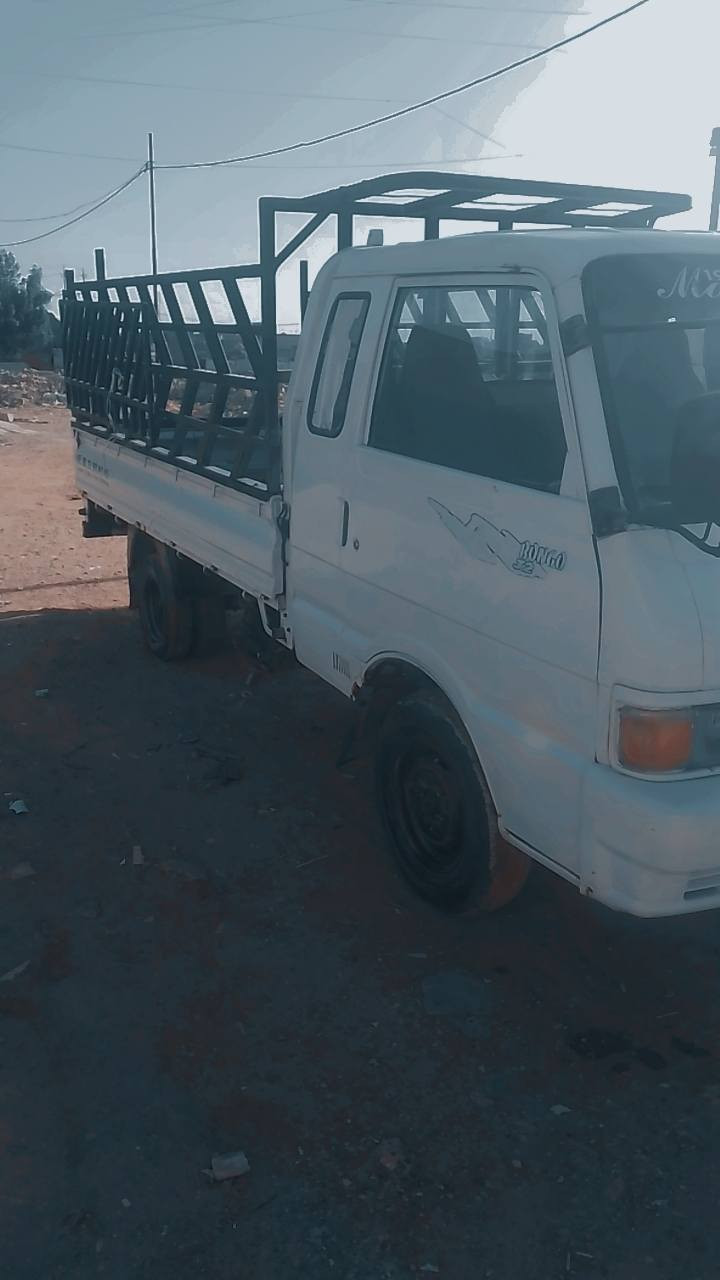موديل ٩٥ سياره نضيفه الله شاهد بس بيه كازكيت خبطت تصليحه ١٠٠ الف سعر ٤٥ وبيه مجال مستعجل ع بيعته عنوان بغداد مدينه صدر ***********
***********

