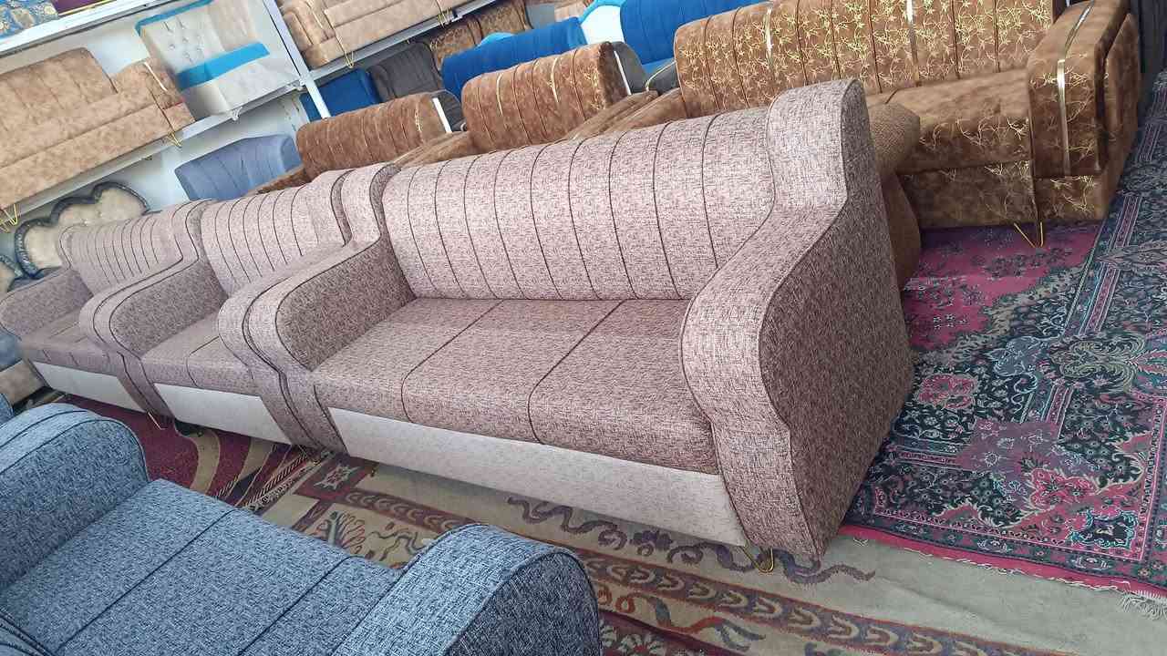 سلام عليكم اخواني اخواتي الاعزاء إني اخوكم من النجف الاشرف عندي معمل و معرض لبيع الاثاث تخم قنفات و ديوان ونعمل على حسب القياسات المطلوبة وبأسعار تنافسية جدا 
العنوان حي عدن مجاور الميزان مقابل حي الأنصار لتواصل معي واتساب او اتصال ***********
