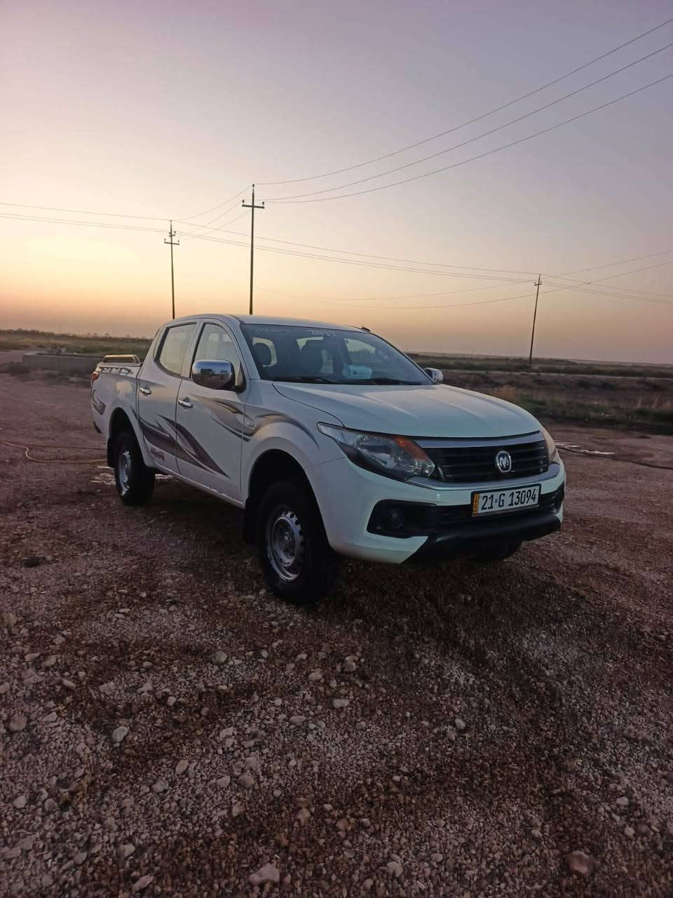 السلام عليكم للبيع دوج رام L200 موديل 2017 السيارة نظيفه خير من الله متحط عليهة لو ربع السيارة مكفوله كفاله عامه من ظربه او معجون السنويه لغايه 2030 ماشيه 137 الف كم'
المكان: الانبار الرمادي 
السعر: 165
رقم الهاتف: ***********
                 ***********
