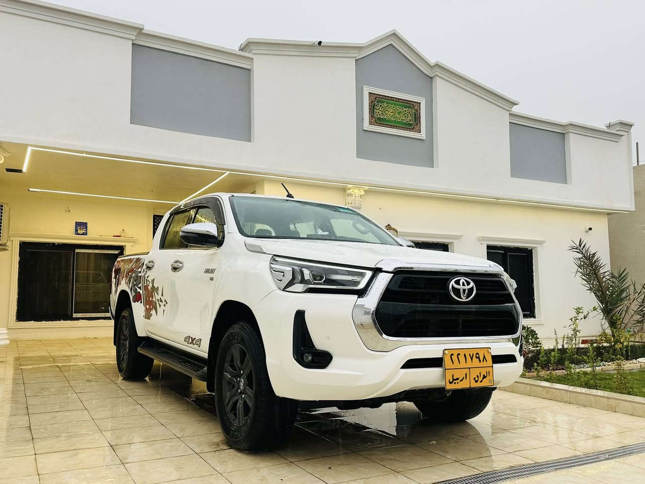 سلام عليكم بيكم تي اردي البيع
رقم أربيل تحويل ثاني يوم 
سياره كفاله عامه من الصبغ ومن البارد 
محرك 6 سلندر 🚀 
شحن وياير ليس 
كشنات حار بارد 
كامره دواره 
مري شفط 
ميحتاج كتب الماصفات معروفه موصفاتها 
السعر 335 وبيها مجال جدن بصيط 
سونار مرفق ويا المنشور سياره علا وضع الشركه ستخدام شخص واحد 
العنوان بغداد الدوره البعيثه 
الهاتف ***********
