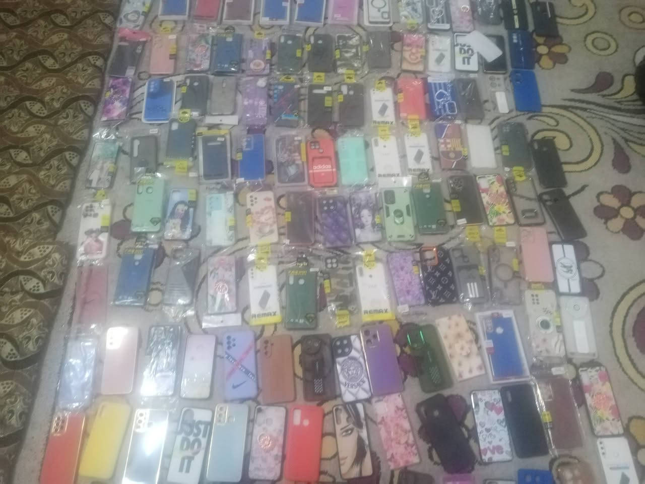 السلام عليكم 
كفرات موبايل مشكل 168 قطعه ب 30 الف


**إذا كنت صاحب هذا الإعلان وتريد حذفه لأي سبب، رجاءا أرسل رسالة إلى الدعم الفني**