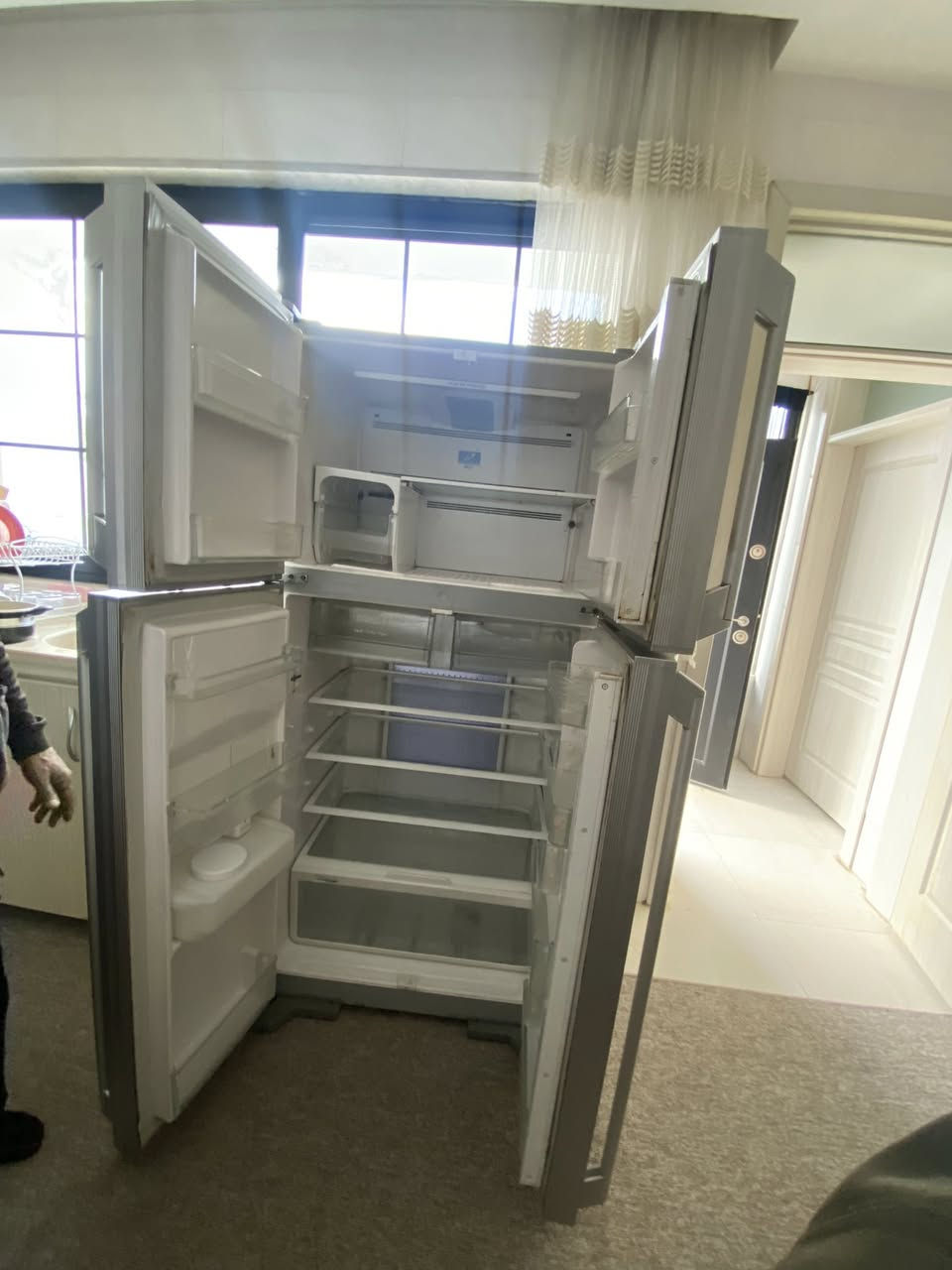 ثلاجە مارکە هیتاشی بیلادی سعر ٤۹٠ الف مجال
مجمیدە ۱٠ قدم بیلادی سعرها ۱۲٠ مجال
اربیل زیرین ستی طریق مسیف


**إذا كنت صاحب هذا الإعلان وتريد حذفه لأي سبب، رجاءا أرسل رسالة إلى الدعم الفني**