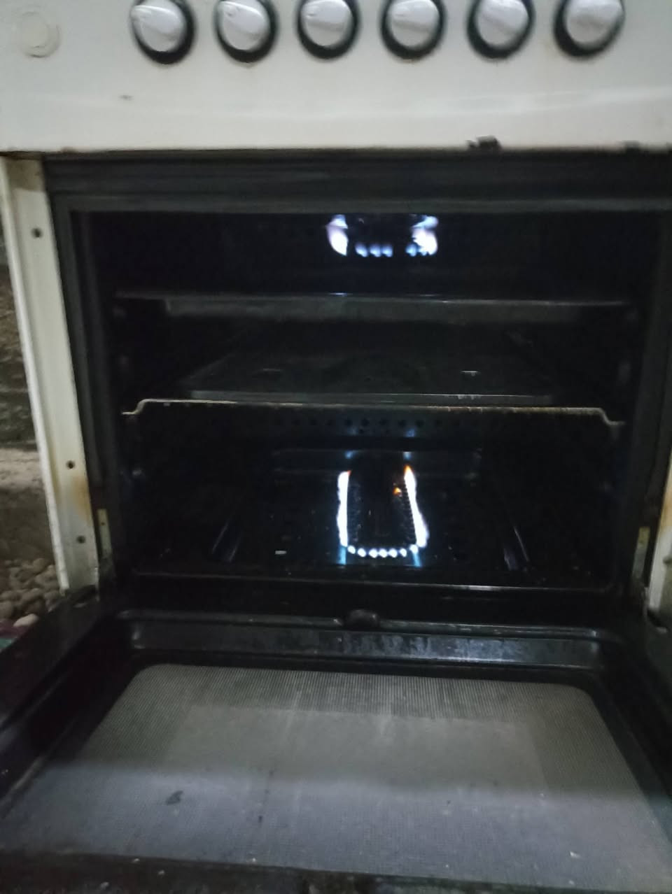 شعارنا - المصداقية
#ساحة_يحيى_ابوجنيدالموالي 
ارخص الأسعار بالشرقاط جيك السوك كله وخليني اخر واحد

 #طباخ_اربع  عيون شرط انضافه 

  السعر 75 الف 

#بتاريخ27__3_2026

#شرط_انضافه_وبأسعار_تنافسية_ومناسبه 

المكان صلاح الدين الشرقاط قرية شكراً 
طريق القديم فرع الصلال 

الهاتف المحمول 
*********** بي واتساب 
***********
