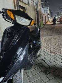 دراجة يابانية • مكينة ما مفتوحة • مدينة الصدر