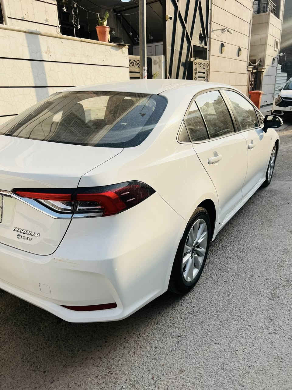 للبيع كورلا 2025 هايبرد 
فول مواصفات 
فتحة 
كشن كهرباء 
كشن جلد 
ماشية 12500 
مكانها زيونة 
سعر 151 
للاستفسار ***********
