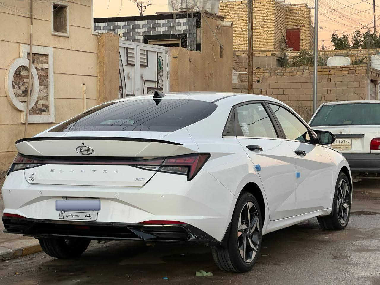 آلنترا 2023 خليجي  بغداد حره مشروع وطني تحويل مباشر 
محرك 2000 دوش المرغوب 
وارد خليجي كفاله عامه من الضربه وصبغ وتبديل وبارد وشخوط  
فول مواصفات واحد ع واحد 
بصمه تشغيل بصمه أبواب تشغيل عن بعد جنطه ذكيه عند الاقتراب فتحه سقف لد نهاري بگلايت LED يشتغل كله حساس أمامي خلفي اشاير بالمري مري شفط شاشه كبيره كامره دواره تحگم جيهتين مثبت سرعه 3 انظمة قيادة عادي إيكو سبورت سرعه دسك أمامي خلفي دواخل بيجي وعسلي ويل گب گروم حجم 17 عدد 5 سبيره بعده مانازل ماشيه 75 الف  تبريد قطعتين مري ترحيب يدات ترحيب عند الاقتراب  ع وضع الشركة السيارة من حدادية وتبريد ومن كلشي الارضيه مغلفه جلد سيارة استخدام شخصي وعليه إدامه كامله مع سستم كامل 
  السعر...(184)....وبيه مجال   للاستفسار اتصل 

***********/// ***********
