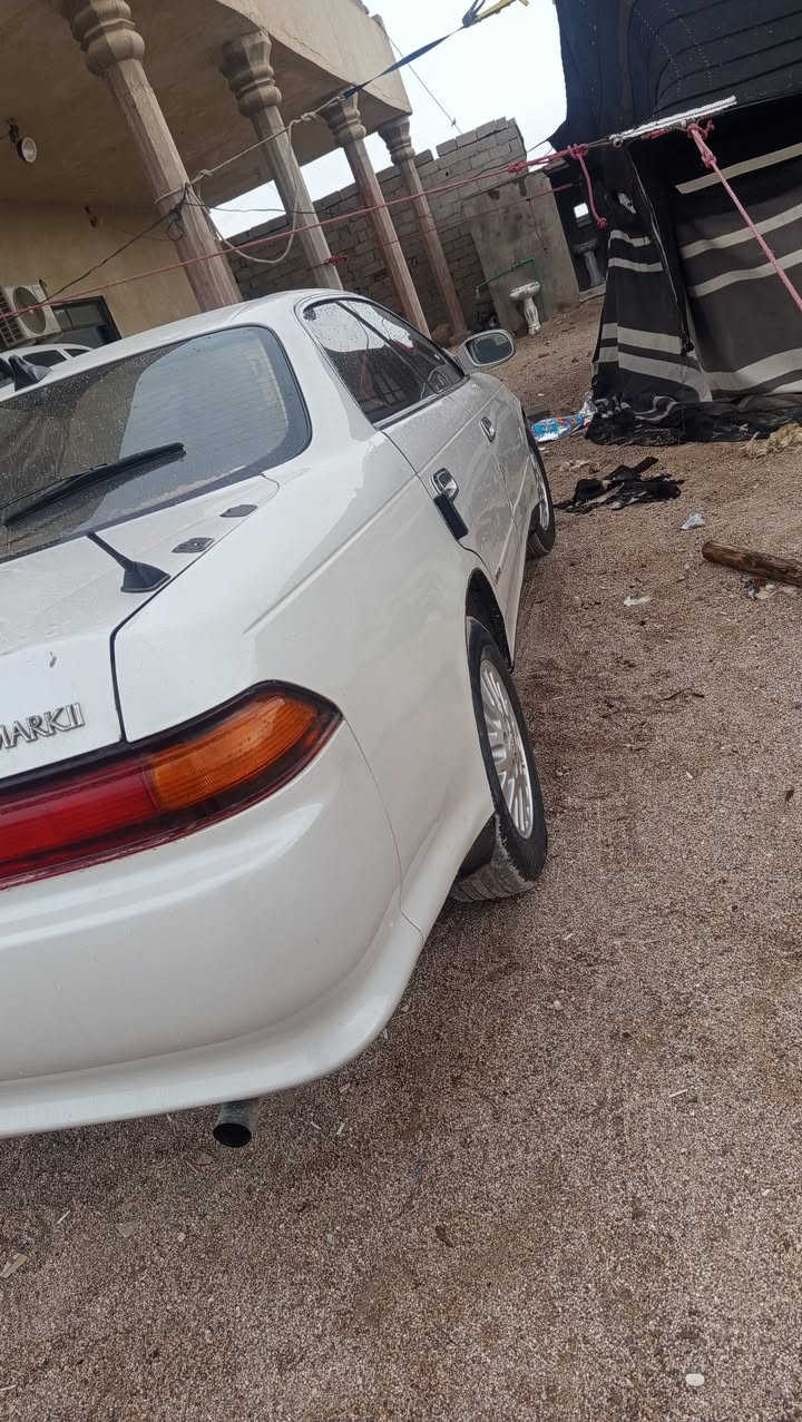 مارك للبيع كفاله عامه طخم تاير  حداده تبريد سياره ما بيها اي نقص رقم جديد دولي وسنويه 2031صالي اسبوع من شادهن مكان السياره (الزبير﴾ السعر 70 ورقه الرقم للستفسار ***********اثير***********
