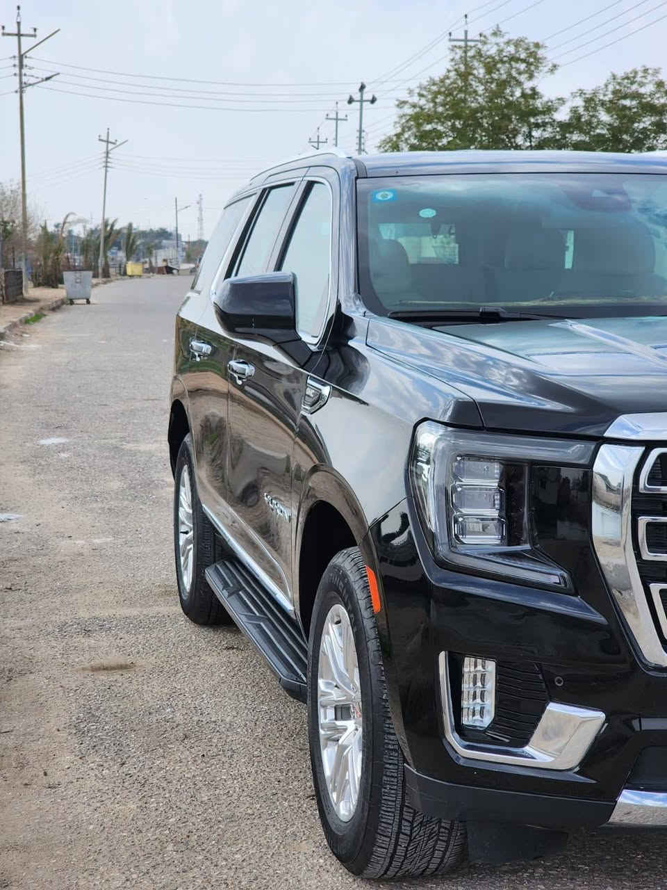 جمسي : GMC يوكن 2024 SLT
كفالة عامة من معرض الخليج
مغلفة نانو
المسافة المقطوعة: 24,000 كم
جميع النوافذ مزودة بمانع حرارة
V8 / 5.3 لتر

🟪 السعر  :: الطلب في التعليقات ويوصلك مباشرة ✍️ 📩

أوتوماتيك 10 سرعات
شاشة لمسية، نظام صوت Bose، تدفئة وتبريد المقاعد الأمامية، تحكم كهربائي في المقاعد، نظام ملاحة، كاميرا خلفية
مثبت سرعة، حساسات ركن أمامية وخلفية، وسائد هوائية، نظام مراقبة النقطة العمياء
 صيانة دورية لدى الشركة منصوري
المكان: البصرة، ابي الخصيب

رقم صاحب سيارة
***********
