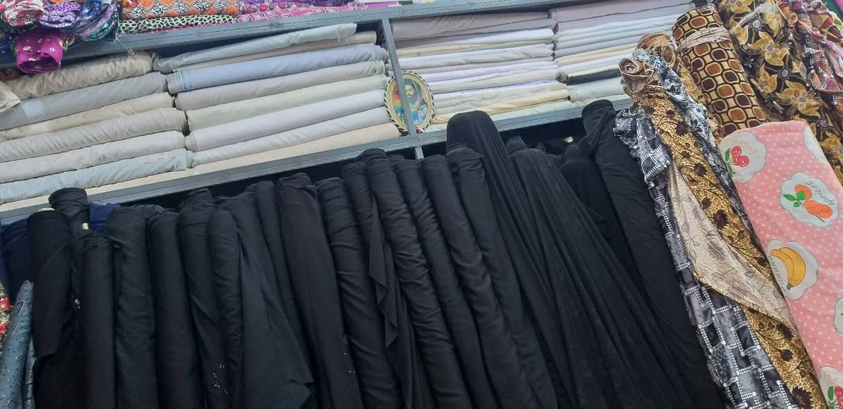 يلا حبايب كلبي
مو بس للنسوان قماش 
اليوم ع الرجالي ياباني
قطعه 3/25 متر ب39000
سعر المتر ب12000 ياباني ضمان 3 سنوات يلا وين الرجله زعلان عليه رضي ب قطعه قماش
 رمضان الخير والبركه والعافيه عليكم ان شاء الله


**إذا كنت صاحب هذا الإعلان وتريد حذفه لأي سبب، رجاءا أرسل رسالة إلى الدعم الفني**