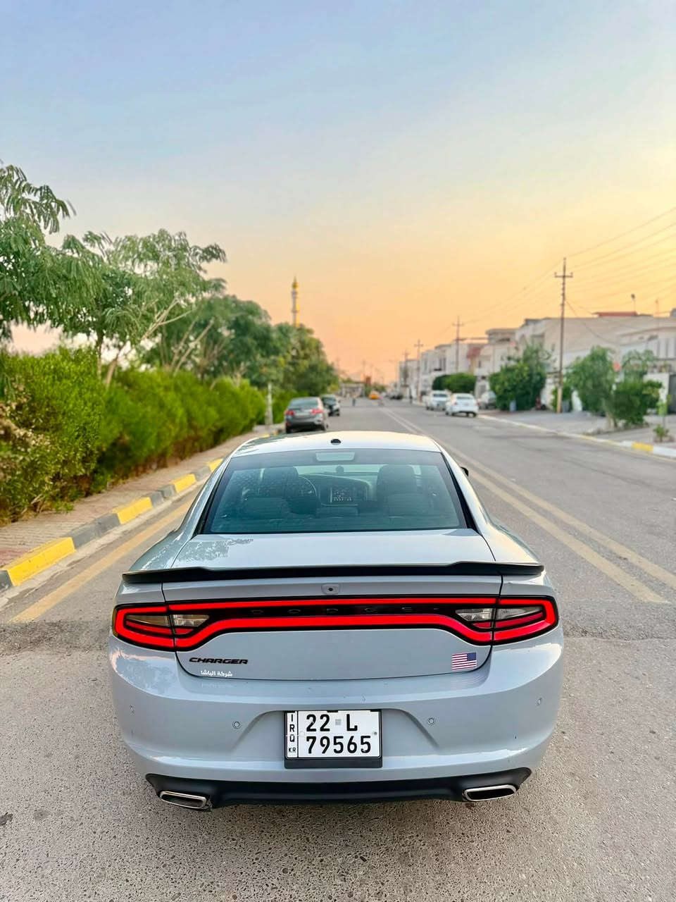 جارجر 2022 SXT لون مميز سموك 
بجم و خلف كبس بدون ارباك 
حادثه باب خلف سكن و هنا صاير بي نص باب 
وبي تعديل بارد 
كير و محرك كفاله 
السعر ٢٢٨ مجال قليل حك الجيه
مكان السياره كركوك 
***********
