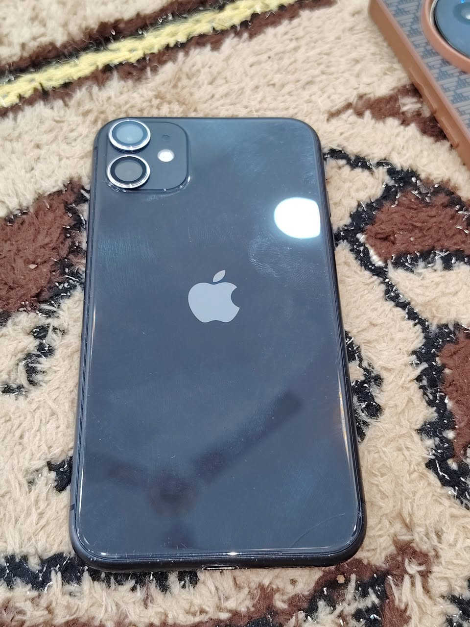 ايفون 11 عادي 
ذاكره/128
بطاريه/81
الجهاز كفاله عامه افحص وين ميعجبك عد الفطر بلضهر جوه ببكد الاضفر كوه مبين 
السعر /290 بيه مجال
***********
المكان حيدريه /خان النص
