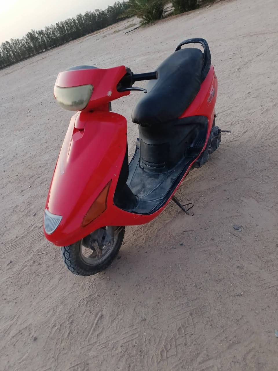 سلام عليكم فراشه للبيع مكاني سفوان ب300 وبيها مجال بسيط كلش  ***********
