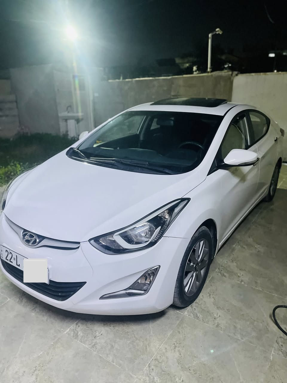 سلام عليكم سيارة النترا 2015 خليجي بيه ٣ تعديلات بارد كير محرك شرط ما مفتوح ماشي 161 سعر 127 رقم موبايل ***********
