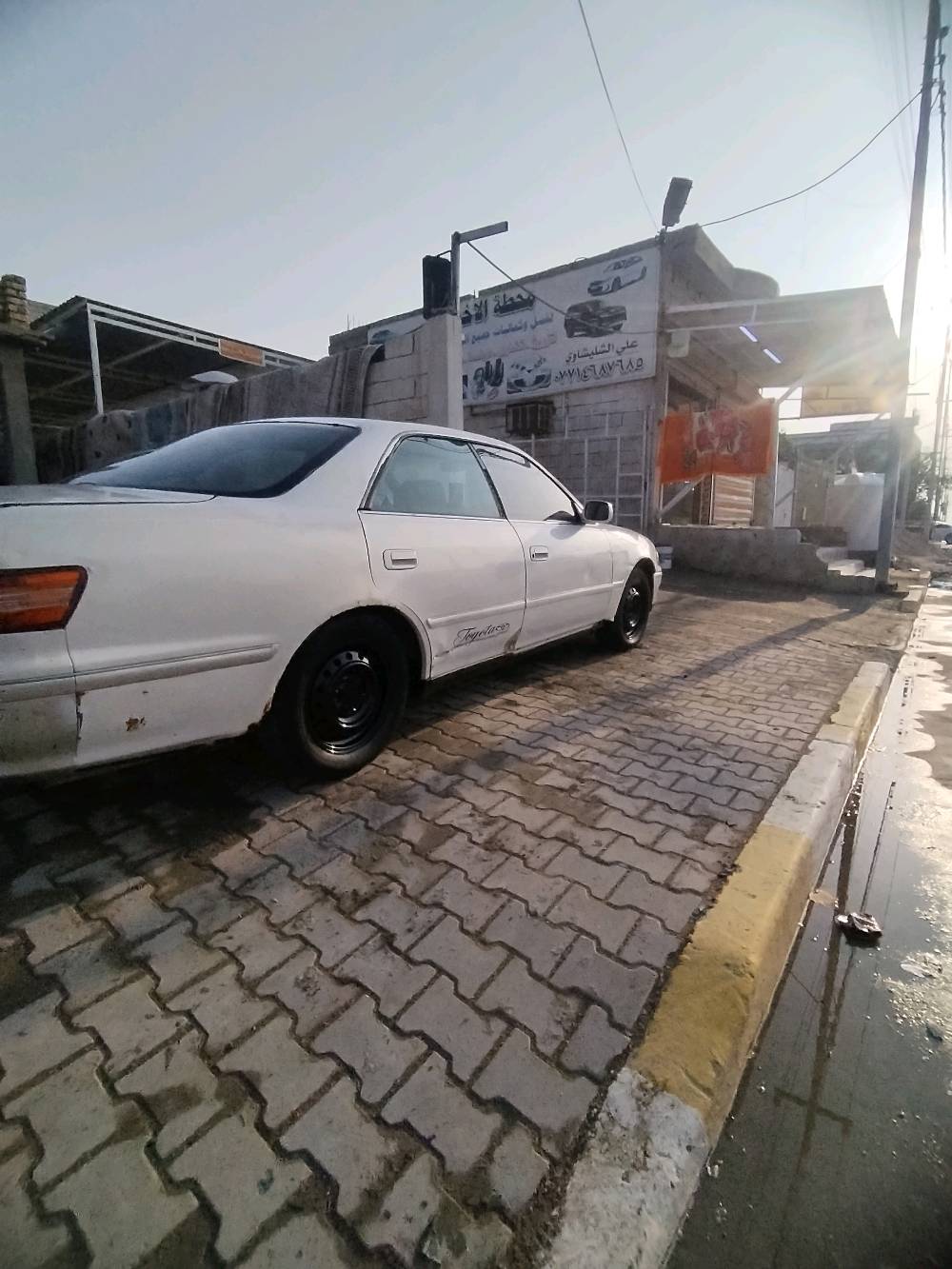 اسلام وعليكم مارك الفينيه كصه جنطه فقط الباقي كفاله سنويه بعدها جديد هزه جديد حداديه جديده غرفه نضيفه مكفوله من الضربه كهربايت كلها شغله مكينه وكير ونجي فقط كيرها بي مشكله بل نمره الثاثله فقط مكشله كهرابئيه ابيع كير وكف // مكاني بصره فاو السعر 35