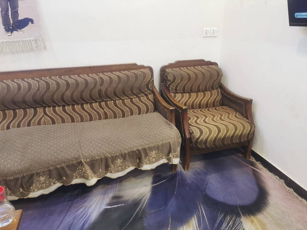 ختم لبيع مستعمل نظيف *********** مقابيل قاعدة الرشاد
