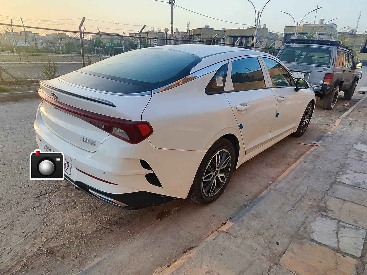 مراوس فقط )
K5 2021 خليجي 
كفالة عامة من الحار والمعجون والصبغ 
حرة بأسمي رقم بغداد 
مواصفات عادية 
درايف مود ٤ وضعيات قيادة ، مري شفط ، تبريد قطعتين ، شاشة وايرلس ، مثبت سرعة ..
عنواني ناصرية


**إذا كنت صاحب هذا الإعلان وتريد حذفه لأي سبب، رجاءا أرسل رسالة إلى الدعم الفني**