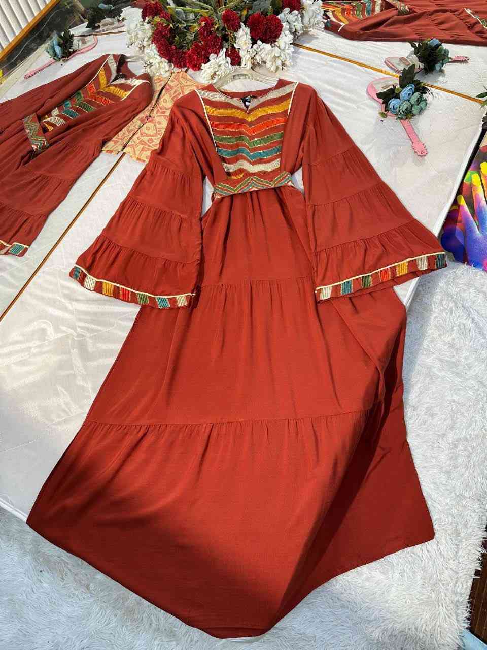 موديل جديد من گلابيات العيد♥️🙈
كلوشة بارزة مع حزام يبرز الخصر 💃💃😍
قياساتكم موجودة 
L. Xl. XXl. XXXl
توصيل مجاني لجميع المحافظات 
اترك تعليق يصلك السعر ♥️♥️


**إذا كنت صاحب هذا الإعلان وتريد حذفه لأي سبب، رجاءا أرسل رسالة إلى الدعم الفني**
