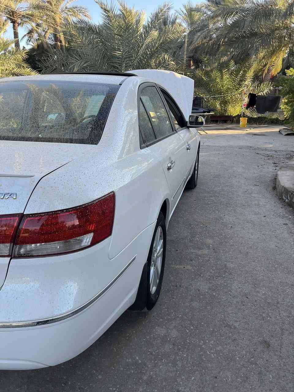 سلام عليكم سوناتا خليجي   مكينه ٢٤٠٠ مامفتوح  ثلاث قطع صبغ بدون دواخل حداديه تخم تاير تبريد جيد جدا مكان السيارة بابل السعر ١٢٣ هـ *********** رقم بابل مميز
