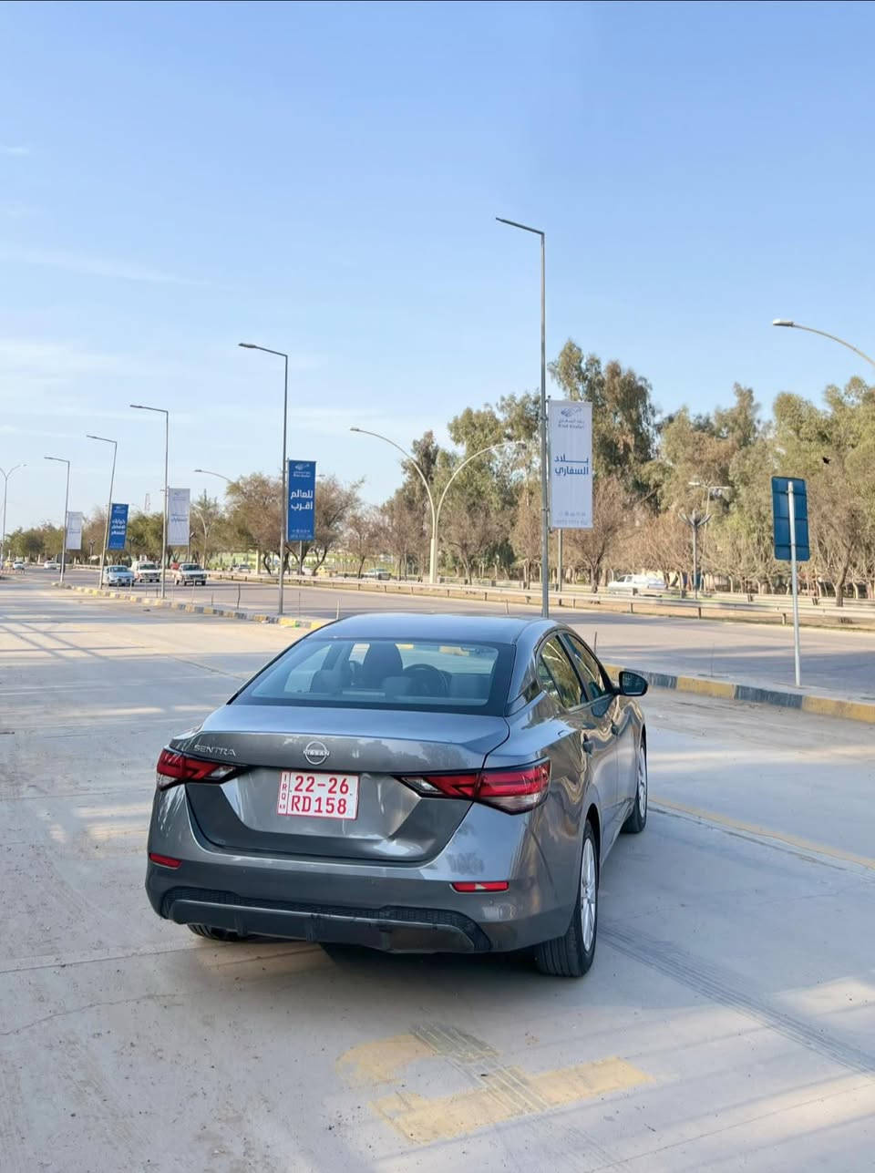 اللهم صلي على محمد                                                         🚗 للبيع: نيسان سنترا 
🛠️ المحرك: 4 سلندر 2000 
السعر بلاااااااش💥🔥😳 137$
⚙️ المواصفات: S
• بصمه تشغيل 
• شاشة كبيرة وكاميرا
• CarPlay و android
• ويلكب كروم 
• تحكمات ستيرن
• أوتو ستوب
• قيادة ذاتية
• تحديد سرعة وتحديد مسار
• رادارات أمامية وجانبية وخلفية
• مثبت سرعة
• مانع انزلاق
• 3 انضمة قيادة

⚠️ أضرار السيارة:
• بوند فقط بدوووون دواخل شرط حادث بسيط كلش بدون ارباك 
•
📌 تفاصيل إضافية:
• السيارة دخول جديد بدون رقم
• تترقم رقم شمالي (دهوك - أربيل - السليمانية)
• لون السيارة نفطي 🩶
• الكير والمحرك بحالة ممتازة – شرط الفحص
• صدر وخلف "بلادي"
• الرادار اصلي 
• السيارة بحالة ممتازة وبدون مصاريف
للتواصل على خاص 
او على رقم / ***********
رقم الشاصي 3n1ab8bvxry323967
ماتوقع بعد ناقص شي غير بس تجي تركب وتمشي 🫰
