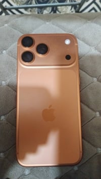 ايفون 17 برو ماكس • ما مستخدم • الزعفرانيه