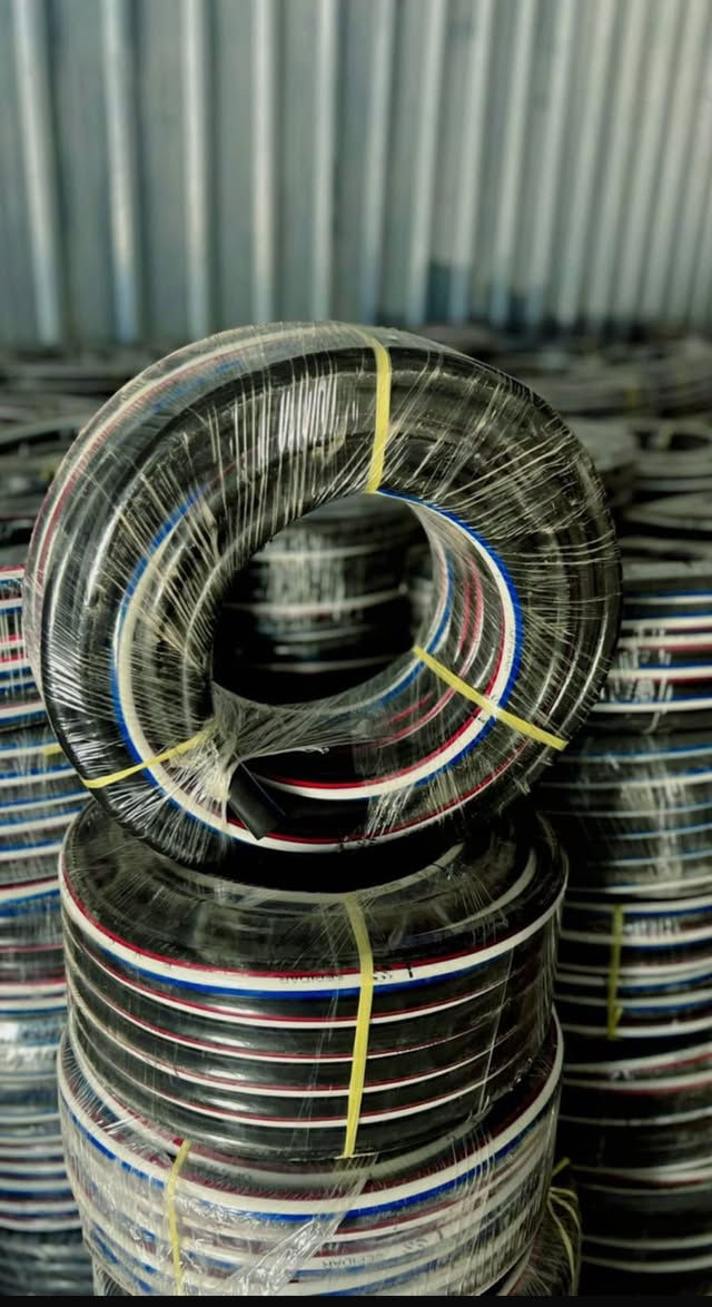 وصلت حاويه من  صوندات العلم هاوسر سمارت
متوفر القياسات
علم ارسا انج 50متر. 
علم ارسا انج 25متر. 
علم ارسا 3/4 25متر.
 علم ارسا 1/2 10متر 
علم ارسا 1/2 20متر 
علم ارسا 3/4. 50متر
علم ارسا 1/2    50متر
صوندات العلم الاسود قياسات 
انج ٤٥ متر 
انج ٢٢.٥ متر
٣/٤ ٤٥ متر 
٣/٤ ٢٢.٥متر
١/٢ ١٨متر
١/٢ ٩ متر
صونده غاز ثقيله ٤٠ متر اسود

علم ملون انج 50 متر 

علم ملون 3/4 50 متر 
١/٢ ١٠ متر الوان 
علم الوان ١/٢  ٢٠ متر 

للتواصل والاتصال  ***********
