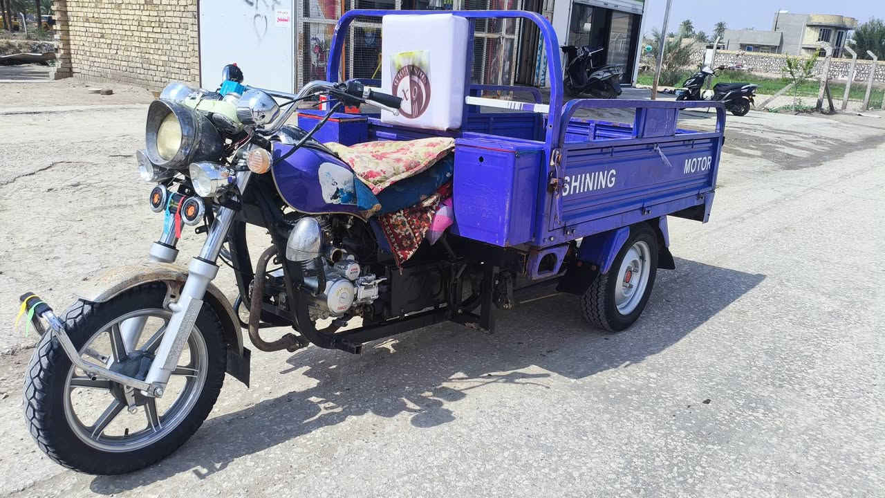 كسلام عليكم ورحمة الله وبركاتة ستوته لبيع موديل 20 اوراق اصولي مكفوله كفاله عامه بلال مكينه  جديده اصليه مكان حله هاذه ***********
