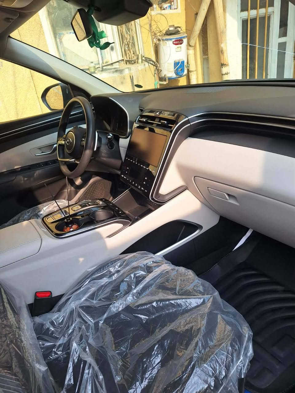 رقم بغداد موديل 2024
نص فول 
هاربيد 
المكان بغداد الزعفرانيه رقم 
السعر 200 /***********
