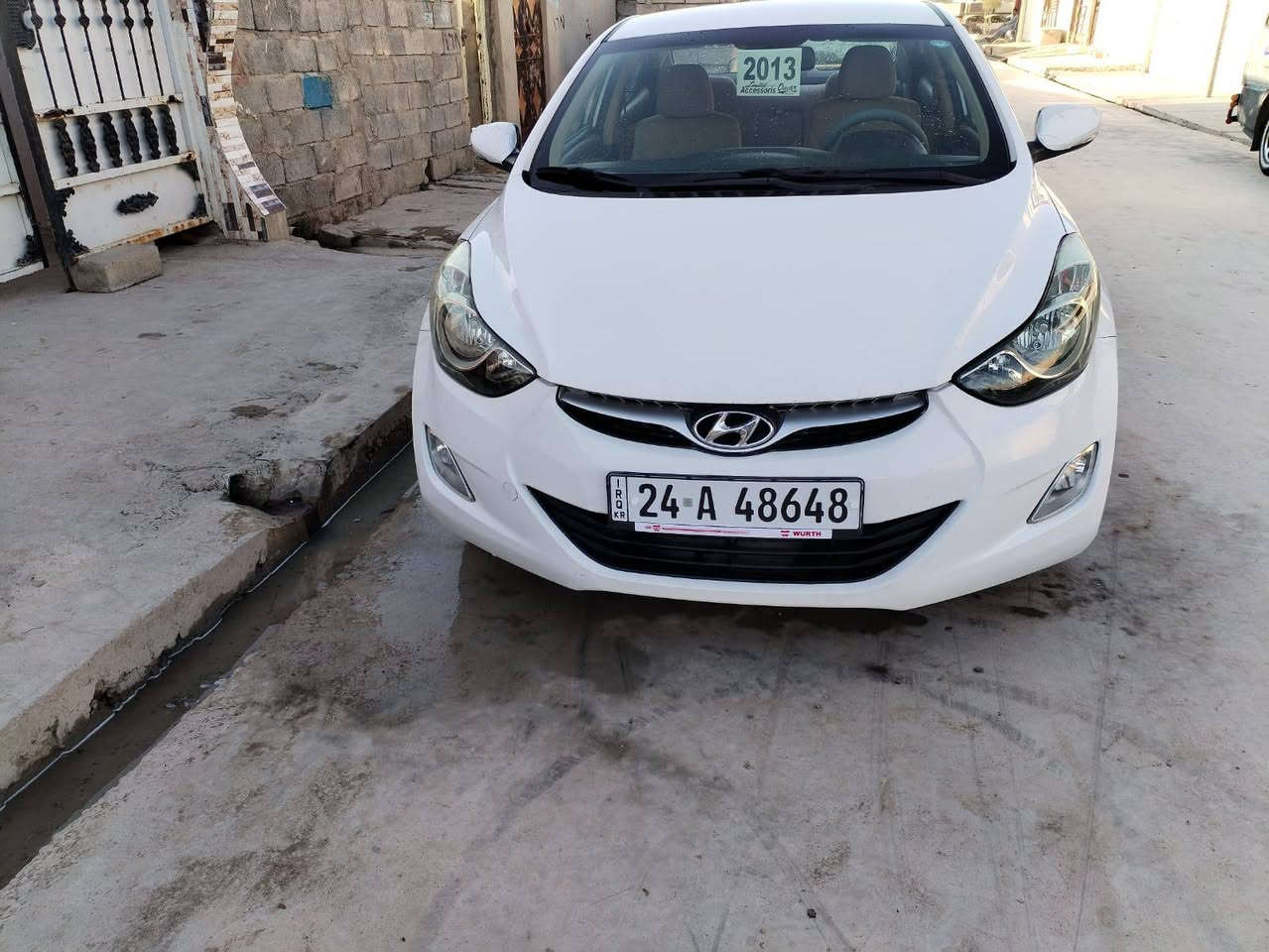 الانتر موديل 2013سياره كلين قطرت صبغ مابيها. طخم تاير جديد لوك تالندي الاصلي كاربون بانزين  سياره عل 120دك جرس هازه جديد رقم جديد مكينه شرط لاصرف ولانفق ولامفتوحه ماملعوب بيها مامضروبه صبانه السعر 127وشويه بيها مجال تحويل مباشر للستفسار ‏‪***********‬‏
