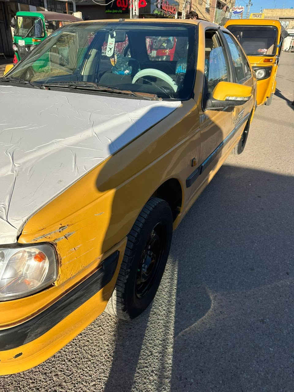 سلام عليكم بيجو بارص مديل2015 رقم بغداد بسمي تحويل ثاني يوم ما عليهة شي السيارة صافية كير مكينة غير من اللة تبريد تتفاء شغالات كهربائيات كلهة شغالة تخم تاير جدد الصدر مالهة تعبان فقط السيارة بيهة جاملغ الخلفي جهت اليمنة بدون دواخل مكاني بغداد الشعلة معروضة السيارة 46وبيهة مجال جماعت ال35لا تعلق رحمل اللة ***********
