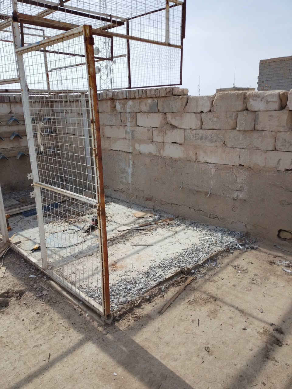 #يالله. حداده. اموري. الشيرازي. كافت. اعمال. لحداده
تم كمال العمال لخونه شغل محميه طول 6 ونزال 2مترين .وداخل وقطع تفاصيل داخل المنشور 
هاتف 📞 *********** @إشارة
