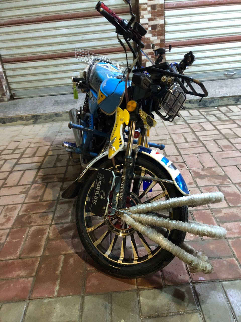 السلام عليكم ايران للبيع 2025 
محرك 200 *********** ***********
