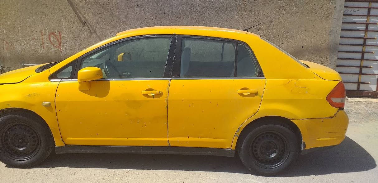 السلام عليكم
نيسان تيدا للبيع /رقم جديد/ومكينه ومشط جديد/ بسمي 
اتبيع هل موجود
***********.        ***********
