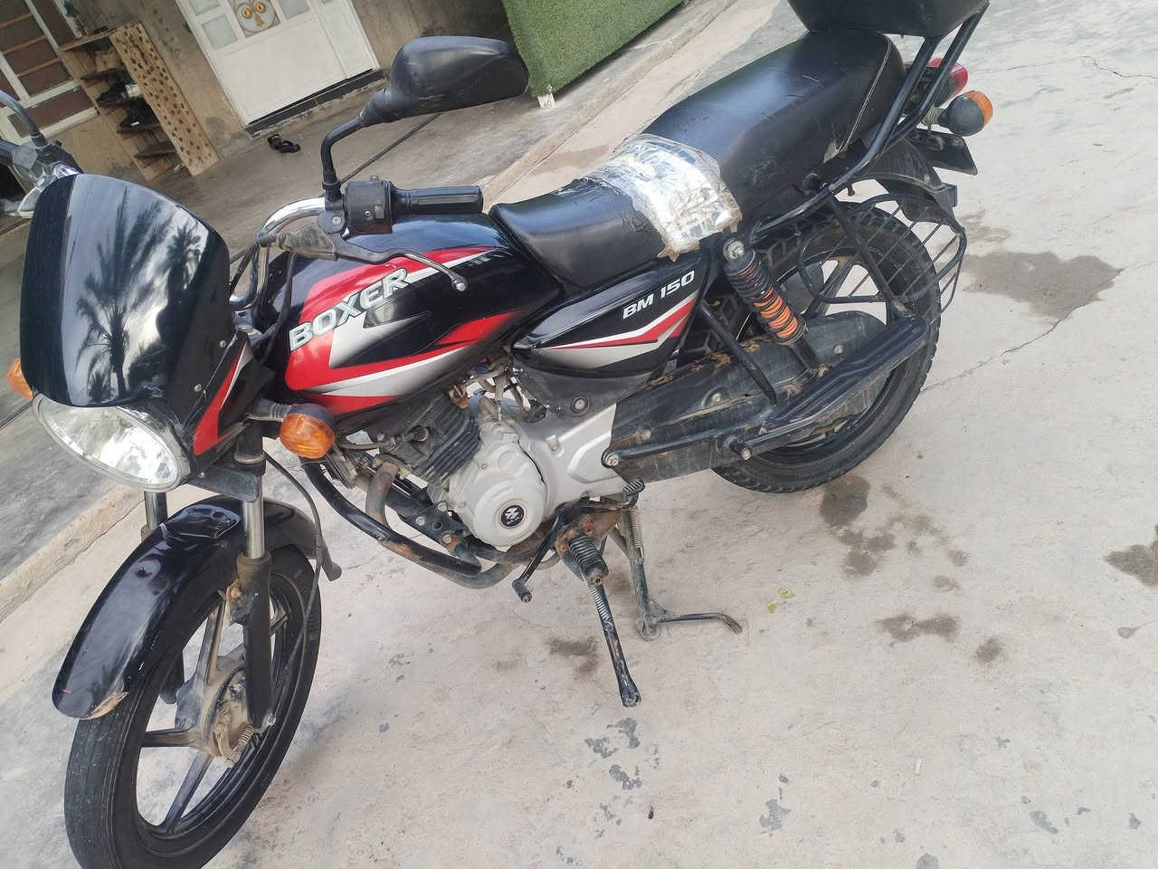 بوكسر للبيع درجه نضيفه مداخله تصليح ابد موديل 20لو 21 واسط الصويره ***********
