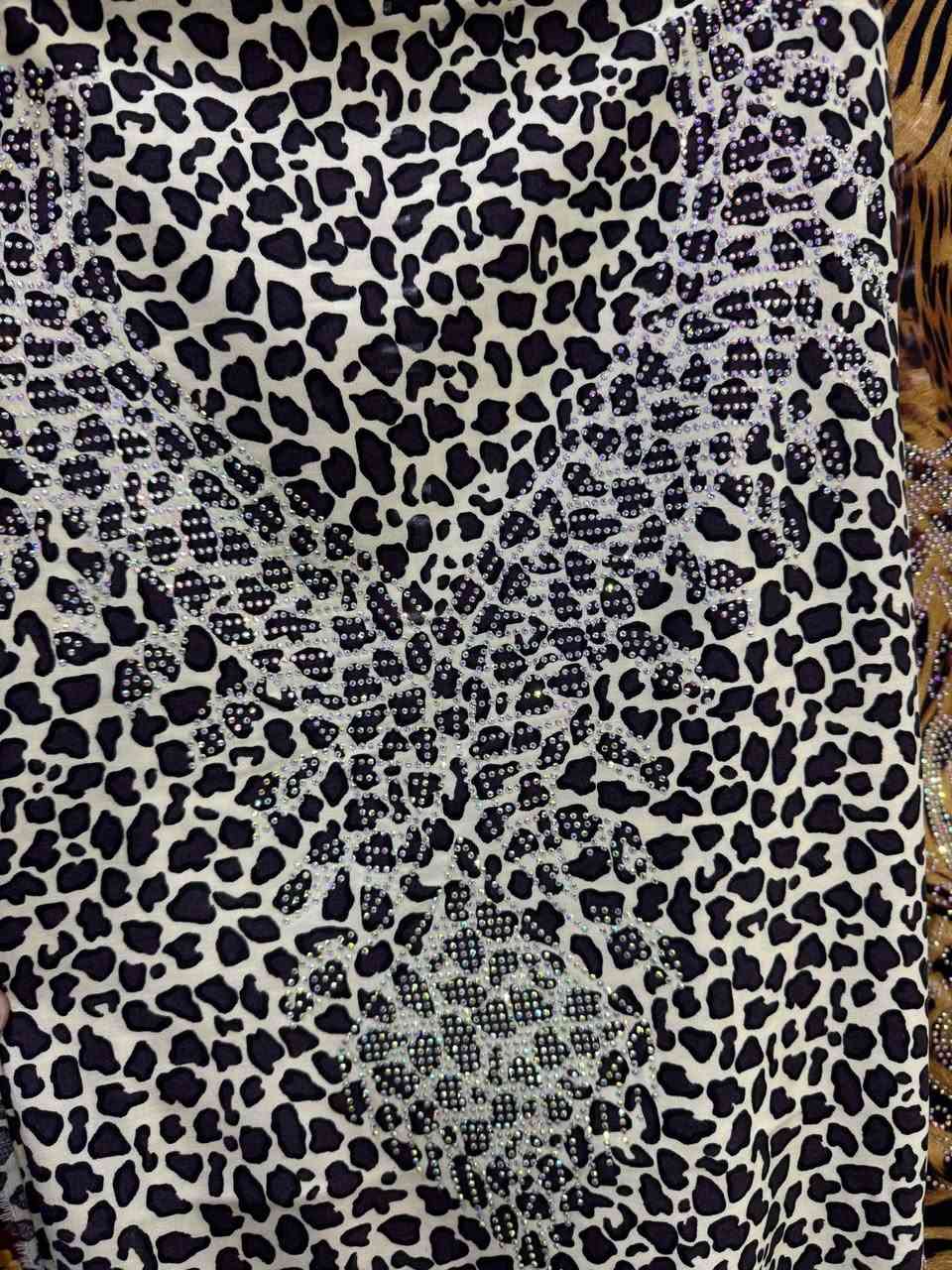 مخور رمضاني موديلات جديده 🌺

خاصة للدراعات ودشاديش رمضانيه 😍

والسعر جدا مناسب قطعه فقط ب 10.000 

قماشه كشمير جلد النمر  الاصلي مابي لايلون 
القطعه مترين ونص مطرز صدر وردن ستراس حراري الاصلي 
توصيل لجميع المحافضات 5.000 
متوفر جمله ومفرد كميات


**إذا كنت صاحب هذا الإعلان وتريد حذفه لأي سبب، رجاءا أرسل رسالة إلى الدعم الفني**