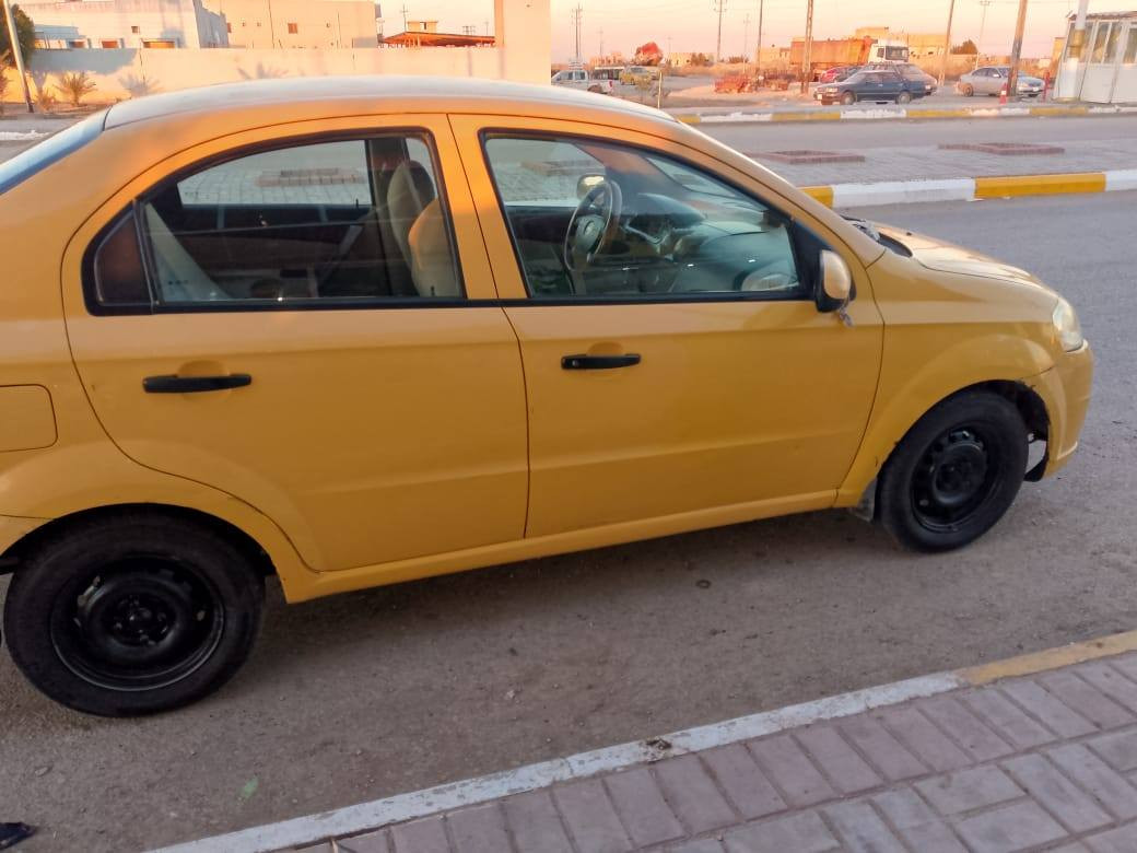 سلام عليكم سياره افيو مكفوله. تبريد شغال ثلج  من الضربه تخم تاير جديد حداديه جديد كهربائيات شغاله.مكينه لا بيه بخار ولا تنقيص.  صبغ شريكه مداور بي وقت.  رقم كربلاء
رقمي ***********
   مديل 11 مكان السماوه السعر 64 بيه مجال الشراي
