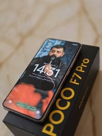 جهاز نضيف جدا  Poco F7 pro ذاكره 512  كامل ملحقاته كارتونه وشاحنة وكفر...