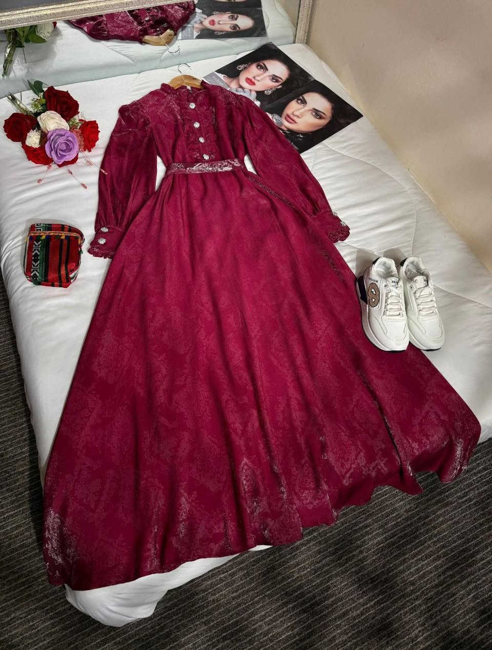 فستان العيد❤‍🩹
خامة ستن زارة تركي
38–40–42–44–46


**إذا كنت صاحب هذا الإعلان وتريد حذفه لأي سبب، رجاءا أرسل رسالة إلى الدعم الفني**