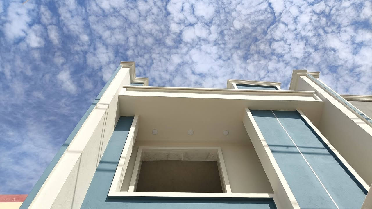 🔥 فرصة استثمارية مميزة 🔥
🏡 دار عدد (2) للبيع
📐 مساحة الدار الواحد: 115 متر
✨ التفاصيل:
3 غرف نوم
صالتين
مطبخ
استقبال
3 مجاميع صحية (داخل وخارج)
📍 الموقع: حي الفرات – مقابل مدرسة المتميزات
📌 موقع ممتاز ومرغوب للسكن
📞 للاستفسار والحجز:
***********
